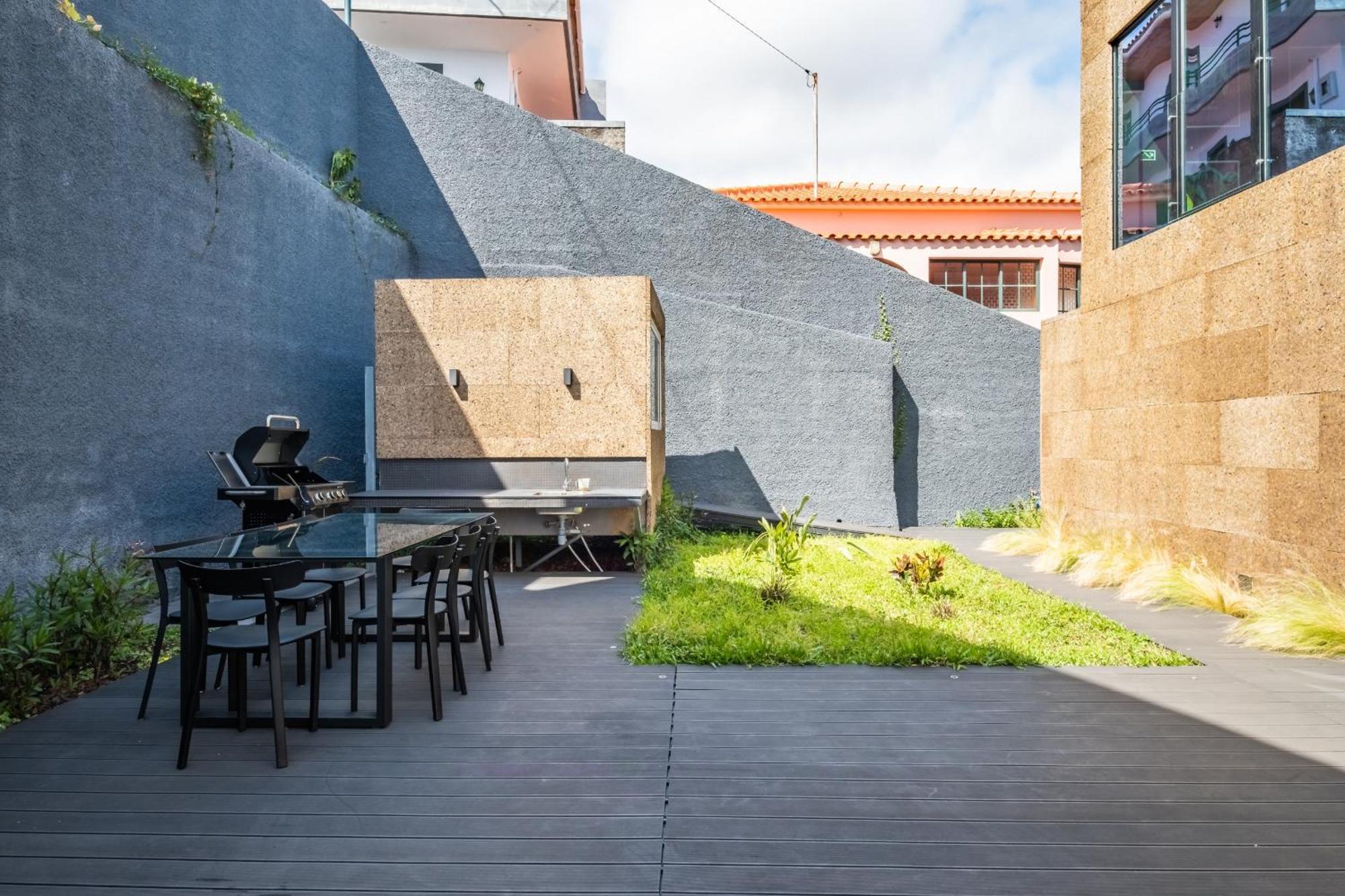 House Of Cork And Ivy - By Wehost Villa Camara de Lobos Bagian luar foto