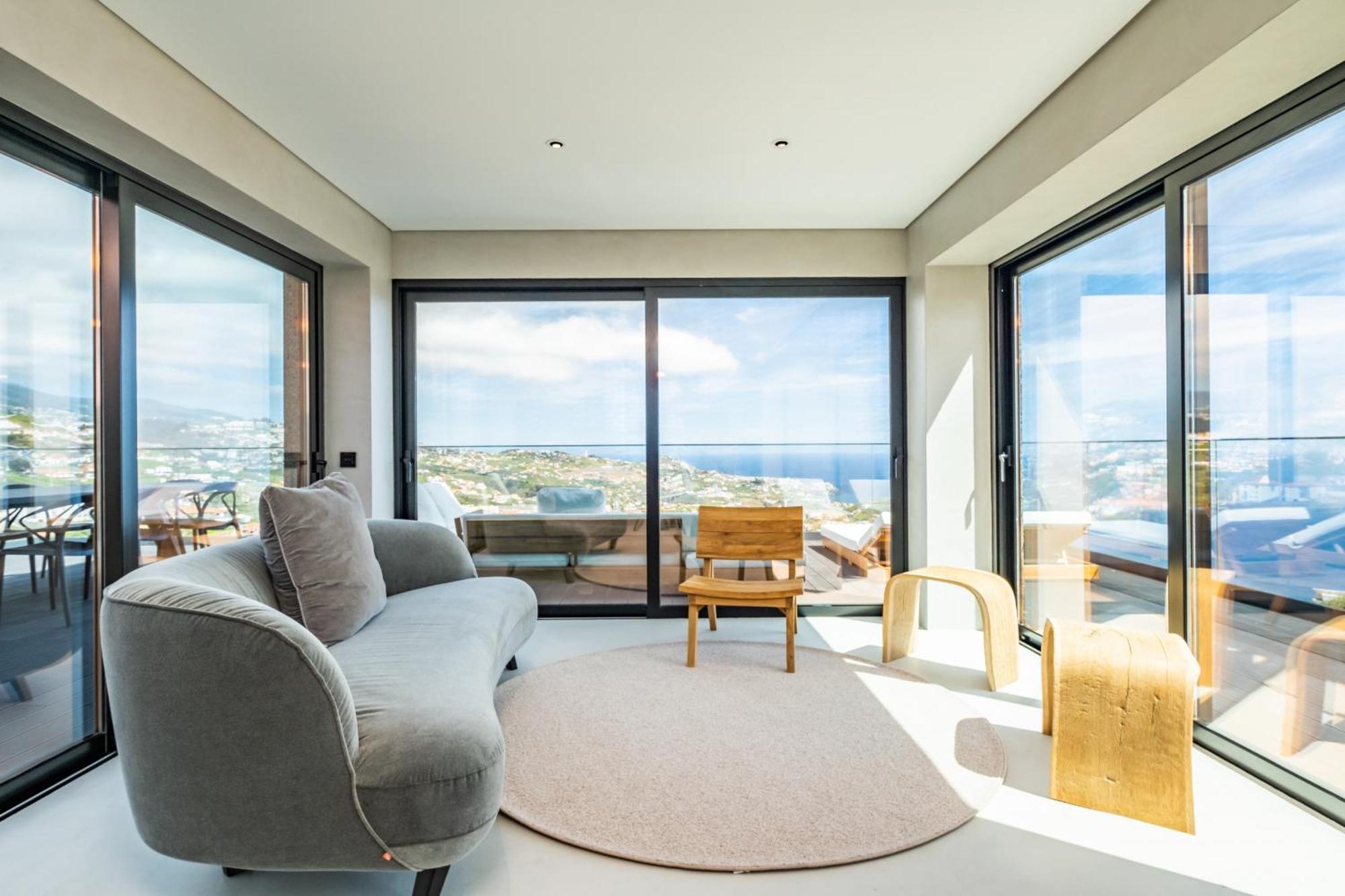 House Of Cork And Ivy - By Wehost Villa Camara de Lobos Bagian luar foto